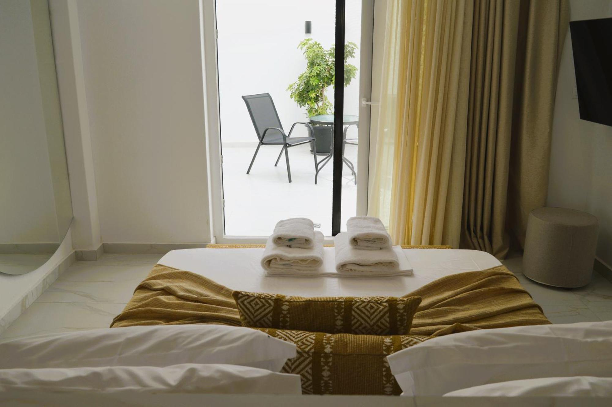 V Luxury Apartments Naxos Naxos City Ngoại thất bức ảnh
